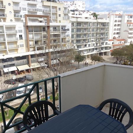 Apartamento Avenida Da Liberdade البوفيرا الغرفة الصورة