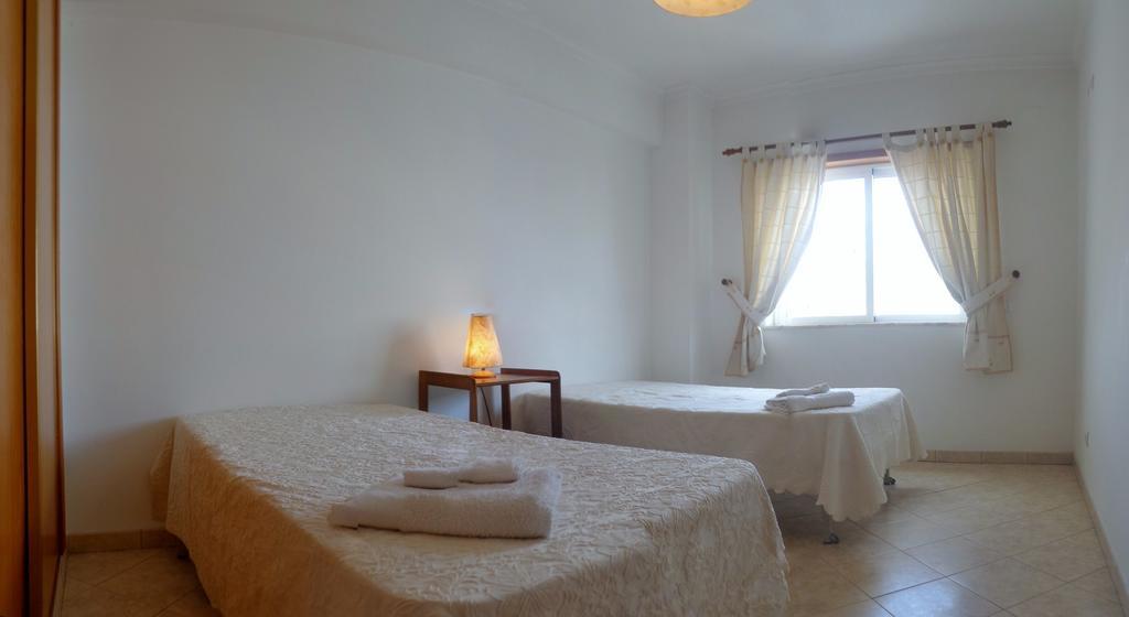 Apartamento Avenida Da Liberdade البوفيرا الغرفة الصورة