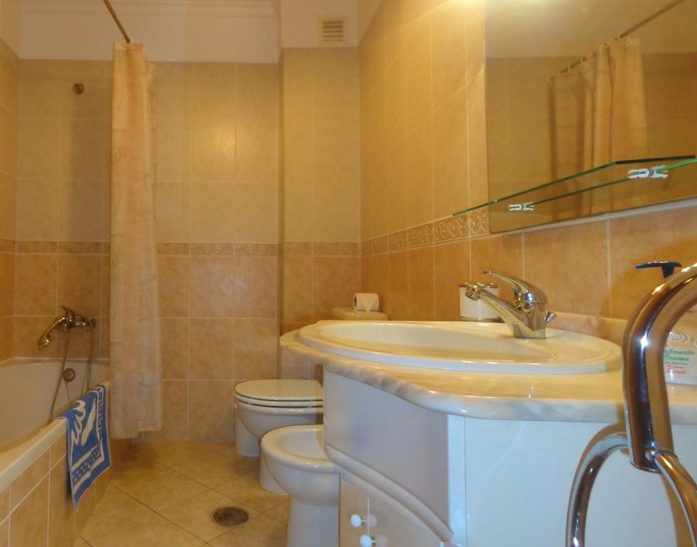 Apartamento Avenida Da Liberdade البوفيرا الغرفة الصورة